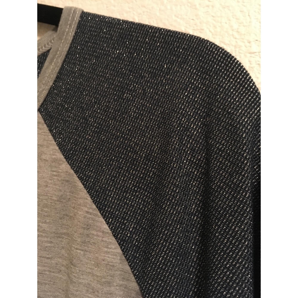 Elegant LuLaroe Randy - Picture 3 of 3